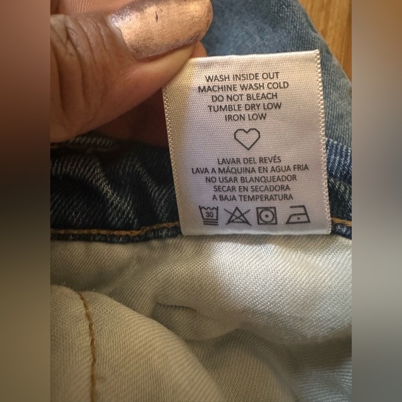 Cello High Rise Button Fly Straight Distressed Jeans Size 7/28 - Picture 6 of 10